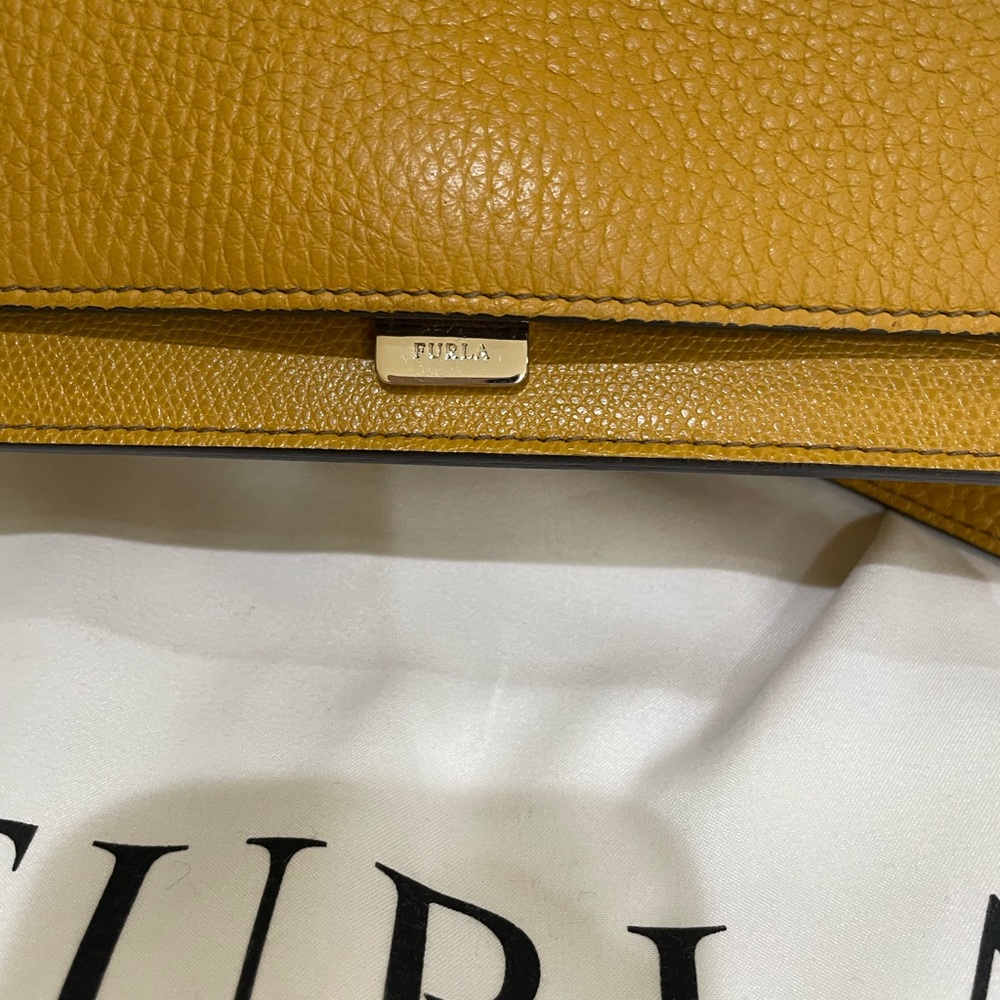 Furla reversible leather bag. Mustard color.